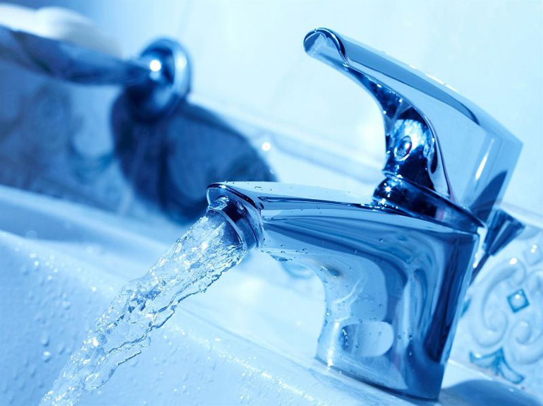 Кран с водой