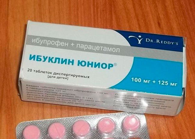 Ибуклин – синтетический комбинированный препарат, который оказывает жаропонижающее, анальгезирующее и противовоспалительное действие