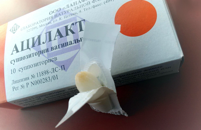 Дозировка и курс применения свечей Ацилакт, назначается врачом по результатам диагностики