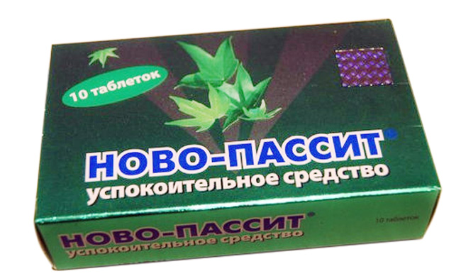 Комбинированный препарат, состоящий из комплекса экстрактов из лекарственных растений и гвайфенезина, устраняет страх, психическое напряжение, расслабляет гладкие мышцы