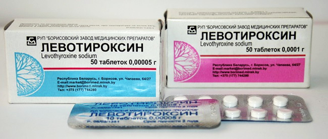 Для лечения повышенного уровня АТ к ТПО, врач назначает гормональные препараты, Левотироксин - одно из популярных лекарственных средств при лечении повышенного уровня АТ к ТПО