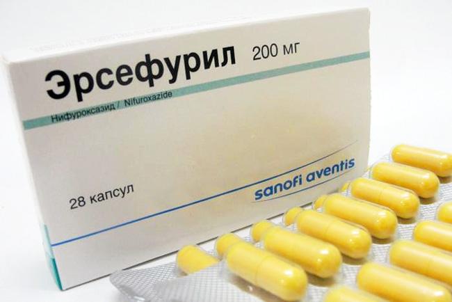 Эрсефурил — это кишечный антисептик, не являющийся антибиотиком. Применяется в качестве антидиарейного препарата с целью устранения причин нарушения стула