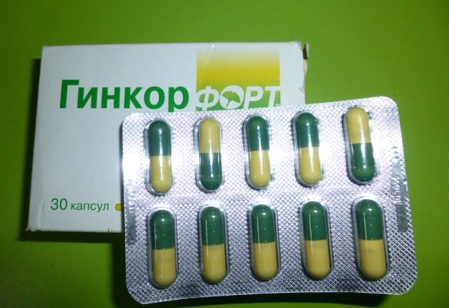 Гинкор Форт - аналог Флебодиа 600, обладает ангиопротекторным действием и улучшает микроциркуляцию в сосудах