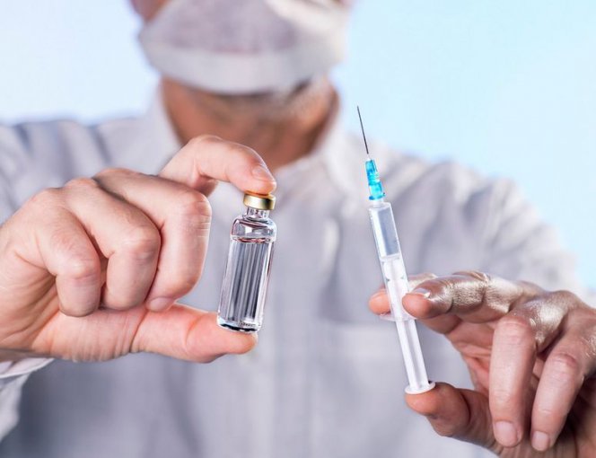 Врачи настоятельно рекомендуют вакцинацию, как наиболее эффективный способ профилактики гриппа