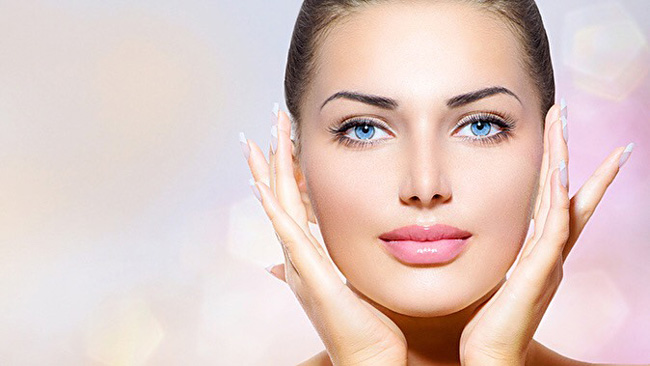 Касторовое масло — это отличное средство для ухода за собой и прекрасная альтернатива дорогой продукции!