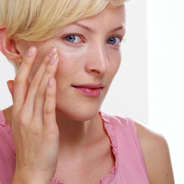 При назначении противоотечного препарата лечащий врач обязательно должен учитывать наличие хронических заболеваний и аллергических реакций у пациента