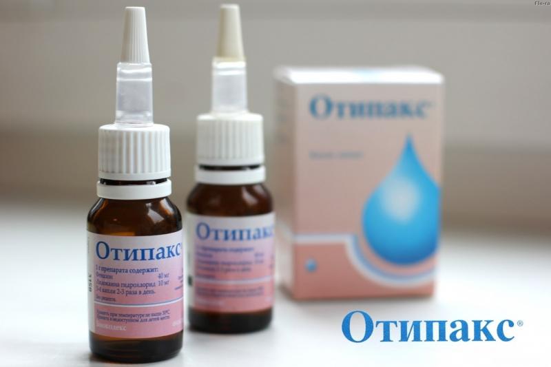 Отипакс выпускают в форме капель с долгим наконечником для удобного использования