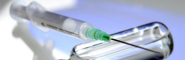 Хондрогард применяется только в виде внутримышечных уколов, колоть его нужно как можно глубже, чтобы уменьшить риск геморрагии