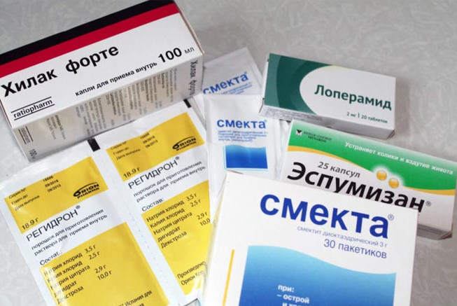 Как правило, большинство причин, вызывающих расстройство, устраняется при помощи энтеросорбентов и противодиарейных препаратов